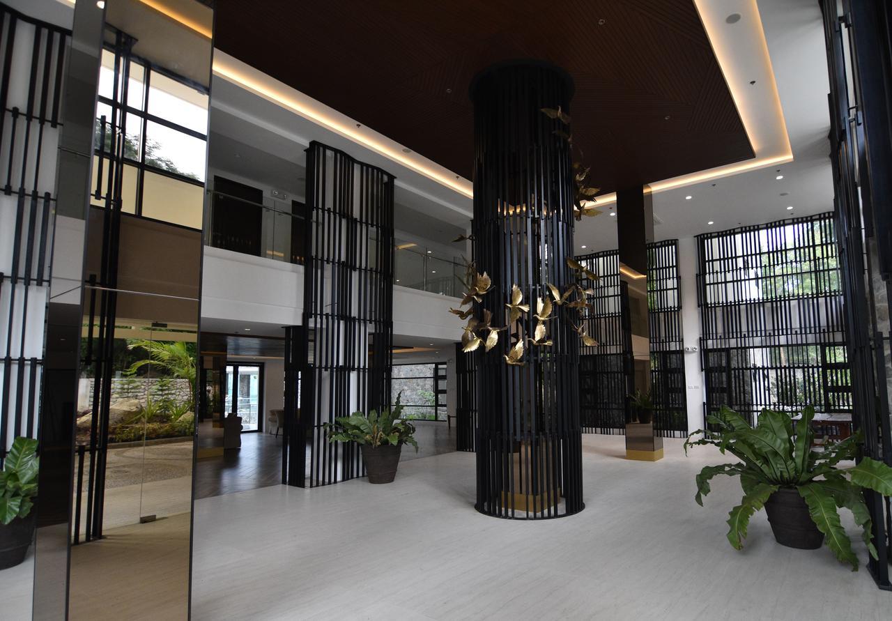 Bravo Hotel&Resorts Dumaguete City Exterior foto